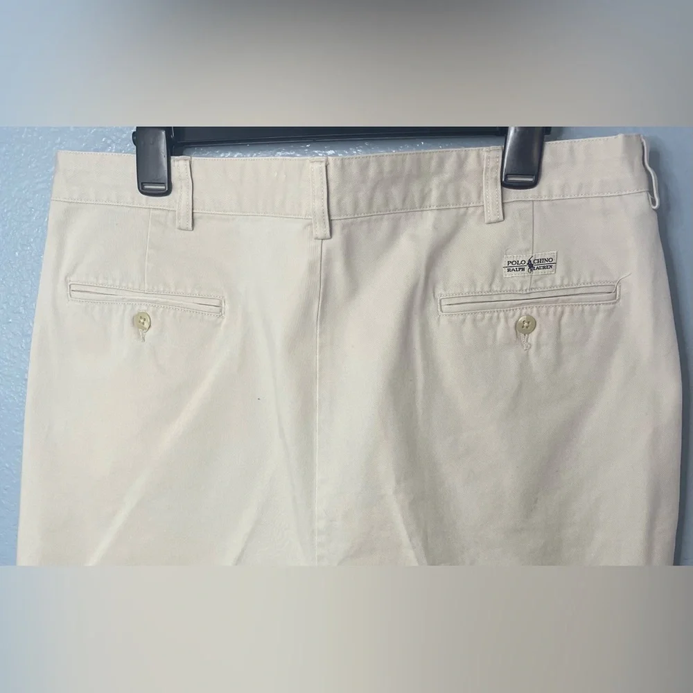 Poll by Ralph Lauren men’s shorts. - Picture 8 of 12